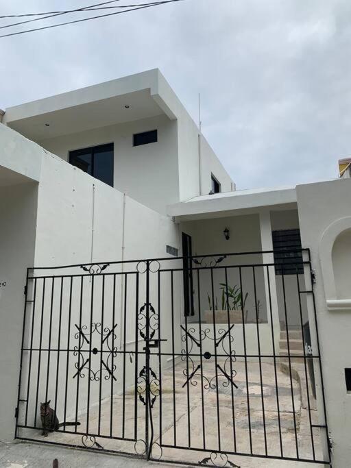 فيلا Private Full House With Pool And Cozy Patio فالادوليد المظهر الخارجي الصورة